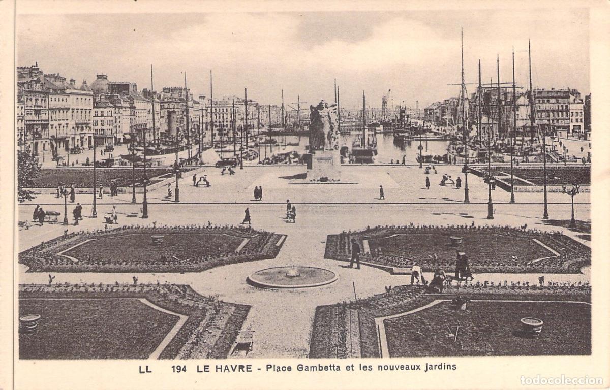 Postales: Postal de Le Havre - Place Gambetta y los nuevos jardines, Francia