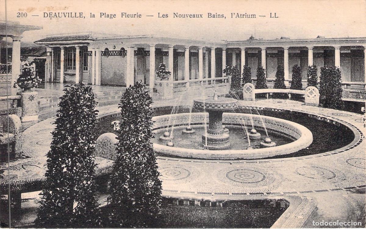Postales: Postal de Deauville, La Plage Fleurie y Los Nuevos Ba&ntilde;os, El Atrio