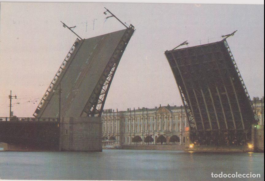 Postales: RUSIA, SAN PETERBUSGO, EL PUENTE DEL PALACIO Y EL MUSEO HERMITAGE &ndash; PALETTA &ndash; S/C