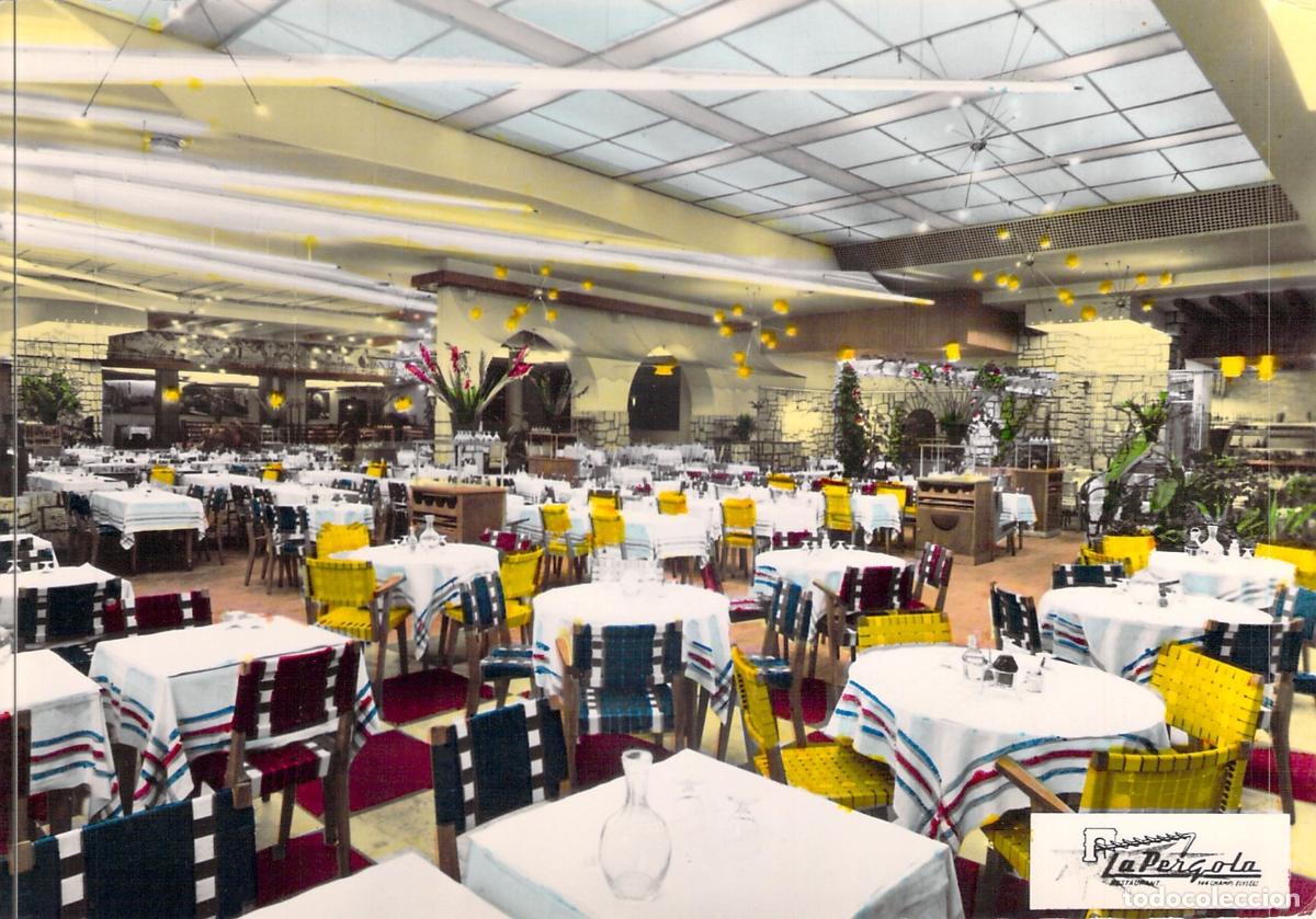 Cartoline: Postal Restaurante La Pergola en Campos El&iacute;seos, Par&iacute;s