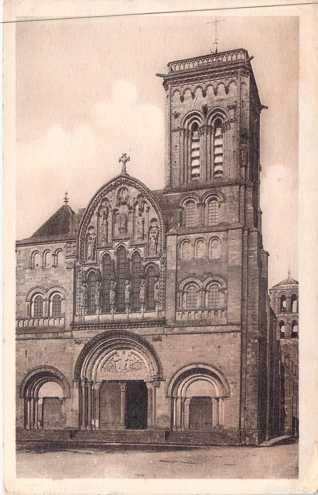Postkarten: Postal Bas&iacute;lica de la Madeleine en V&eacute;zelay, Francia - Arquitectura Rom&aacute;nica
