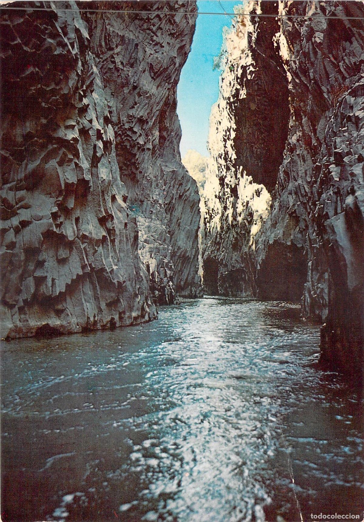 Postales: Postal de las Gole di Alcantara, Taormina, Sicilia, Italia