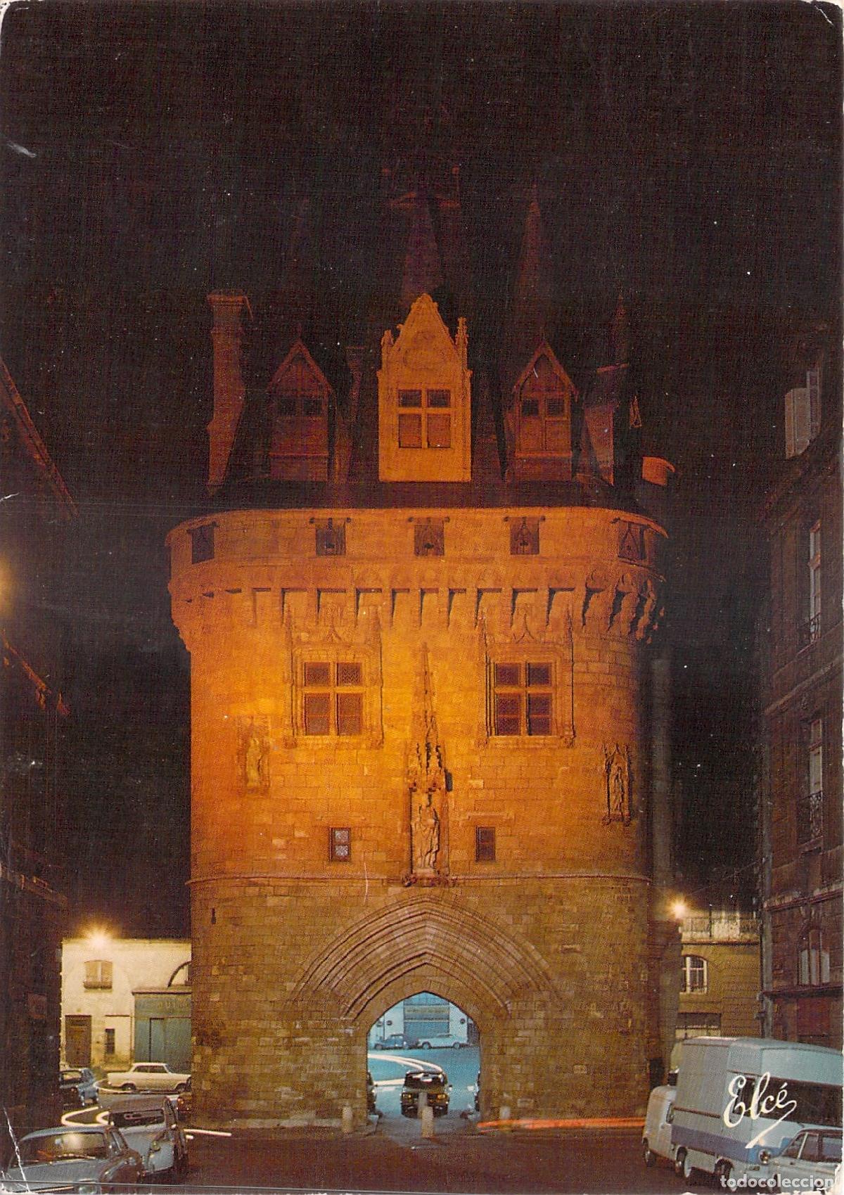 Postales: Postal de la Porte Cailhau en Burdeos, Francia - Vista Nocturna