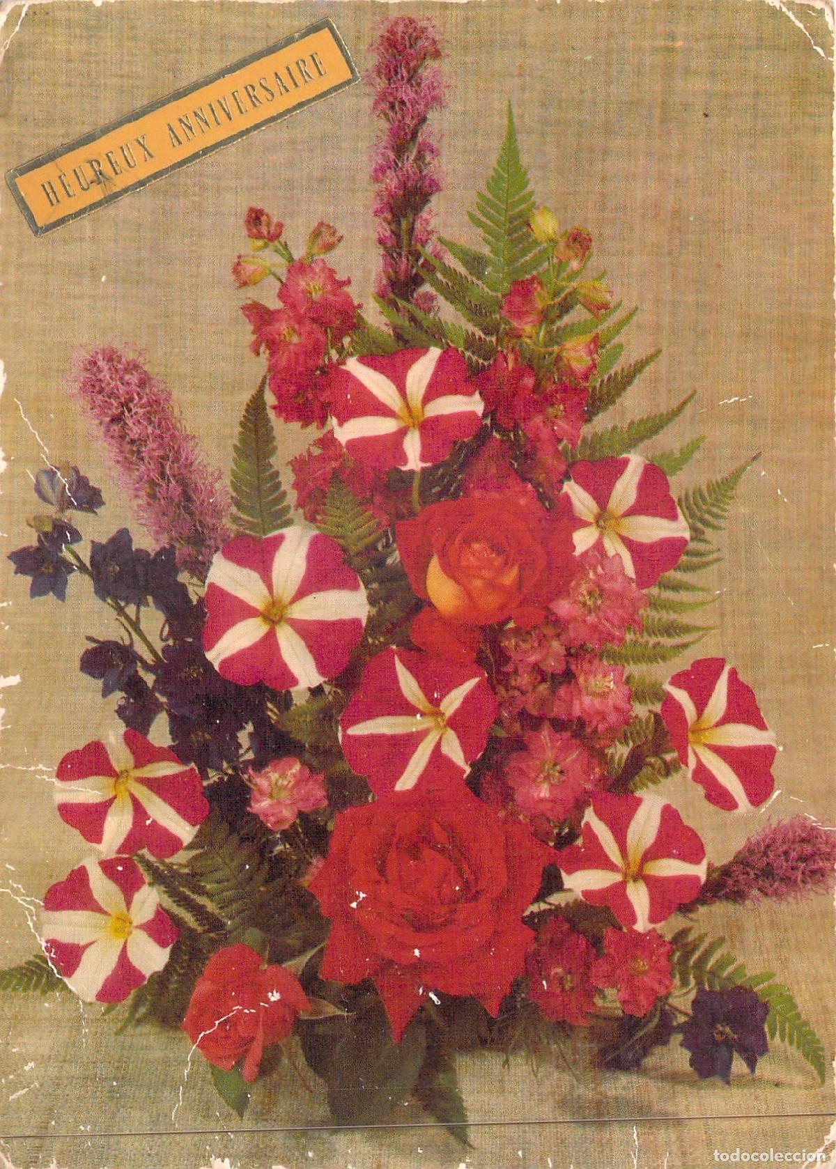 Postales: Postal de Felicitaci&oacute;n de Cumplea&ntilde;os con Ramo de Flores