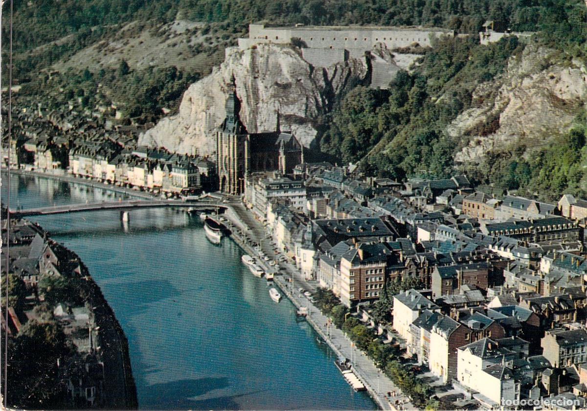 Cartes Postales: Postal de Dinant, B&eacute;lgica: Vista A&eacute;rea con la Colegiata y Ciudadela