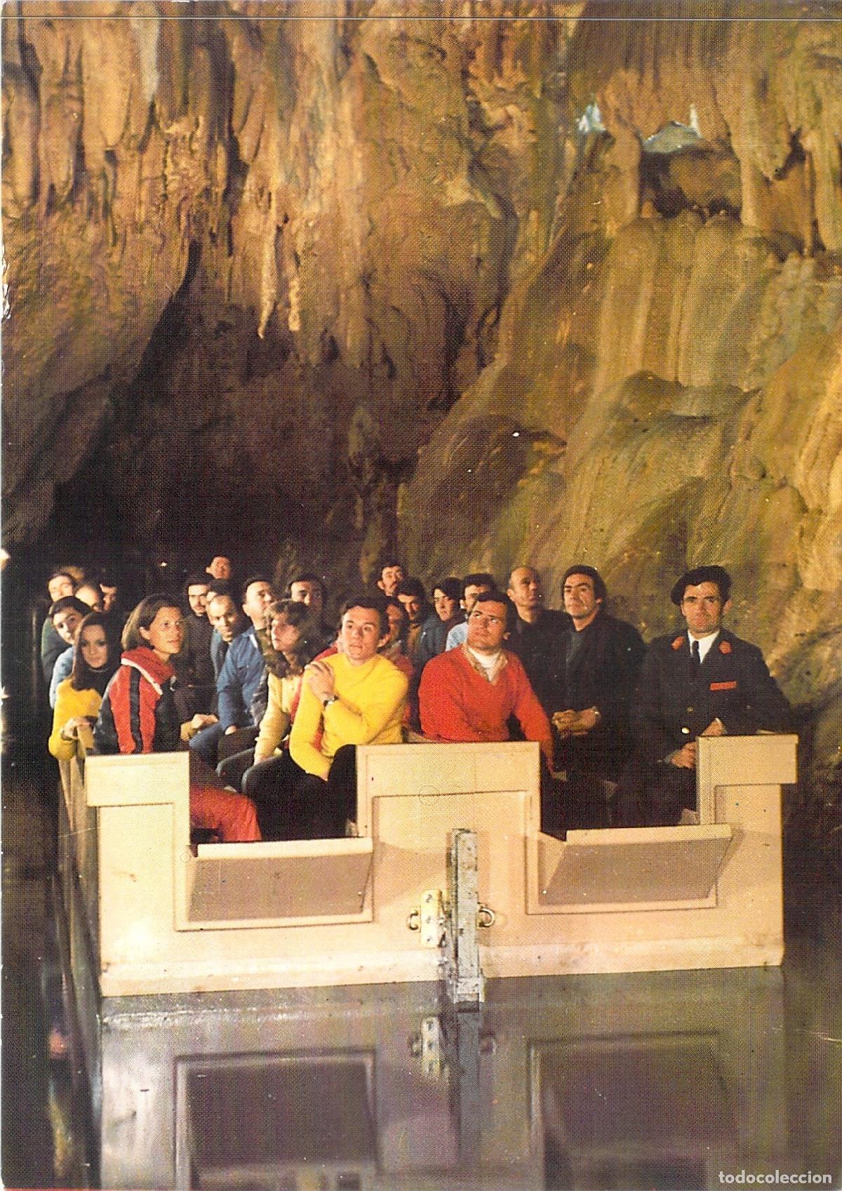 Cartes Postales: Postal de las Grutas de Betharram - Paseo en Barca por el R&iacute;o Subterr&aacute;neo