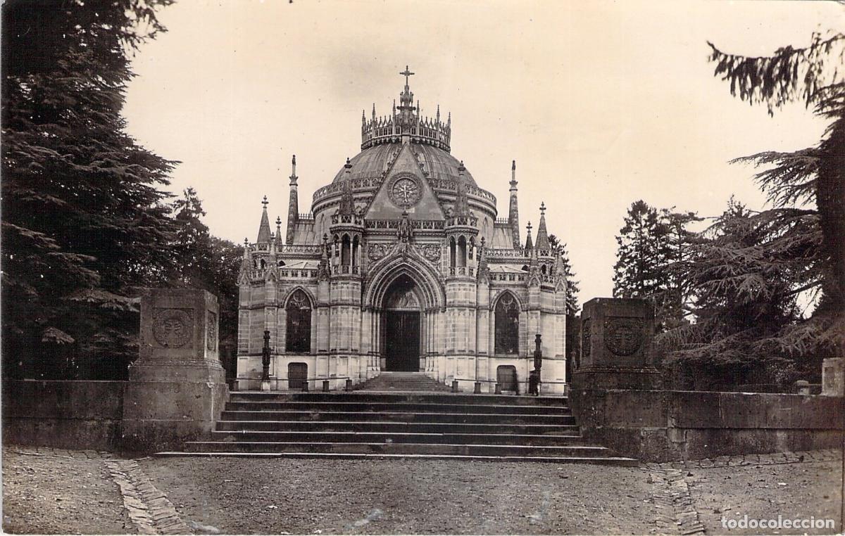 Cartes Postales: Postal Chapelle Saint-Louis de Dreux, Pante&oacute;n Familia Orleans
