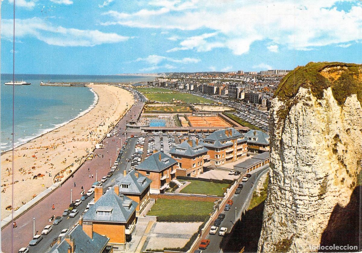Postales: Postal Dieppe Francia Vista General de la Playa y Acantilados