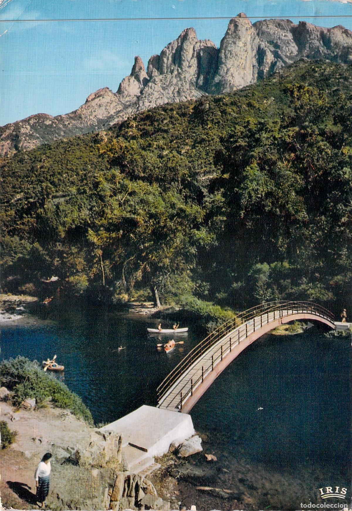 Postales: Postal de Porto en C&oacute;rcega con Paisaje de R&iacute;o y Monta&ntilde;as