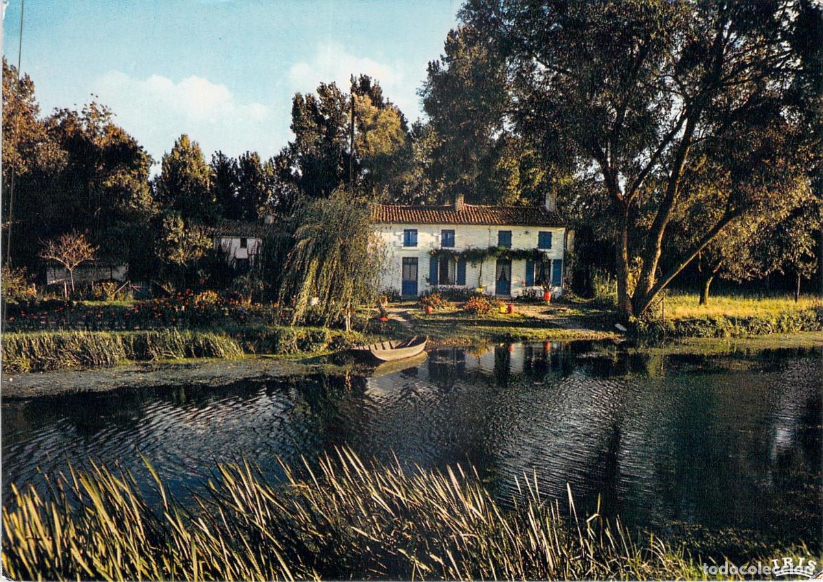Postales: Postal de Marais Poitevin, La Venecia Verde, Casa Maraichine, Francia