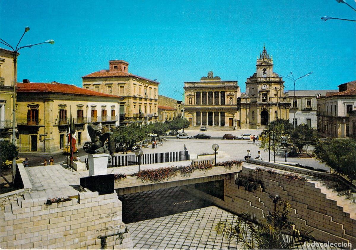 Postkarten: Postal de la Piazza del Popolo en Vittoria, Sicilia, Italia