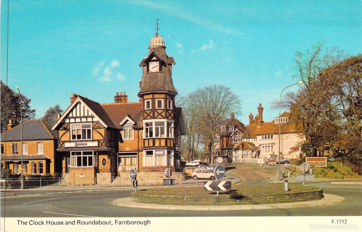 Postales: Postal de The Clock House y Rotonda en Farnborough