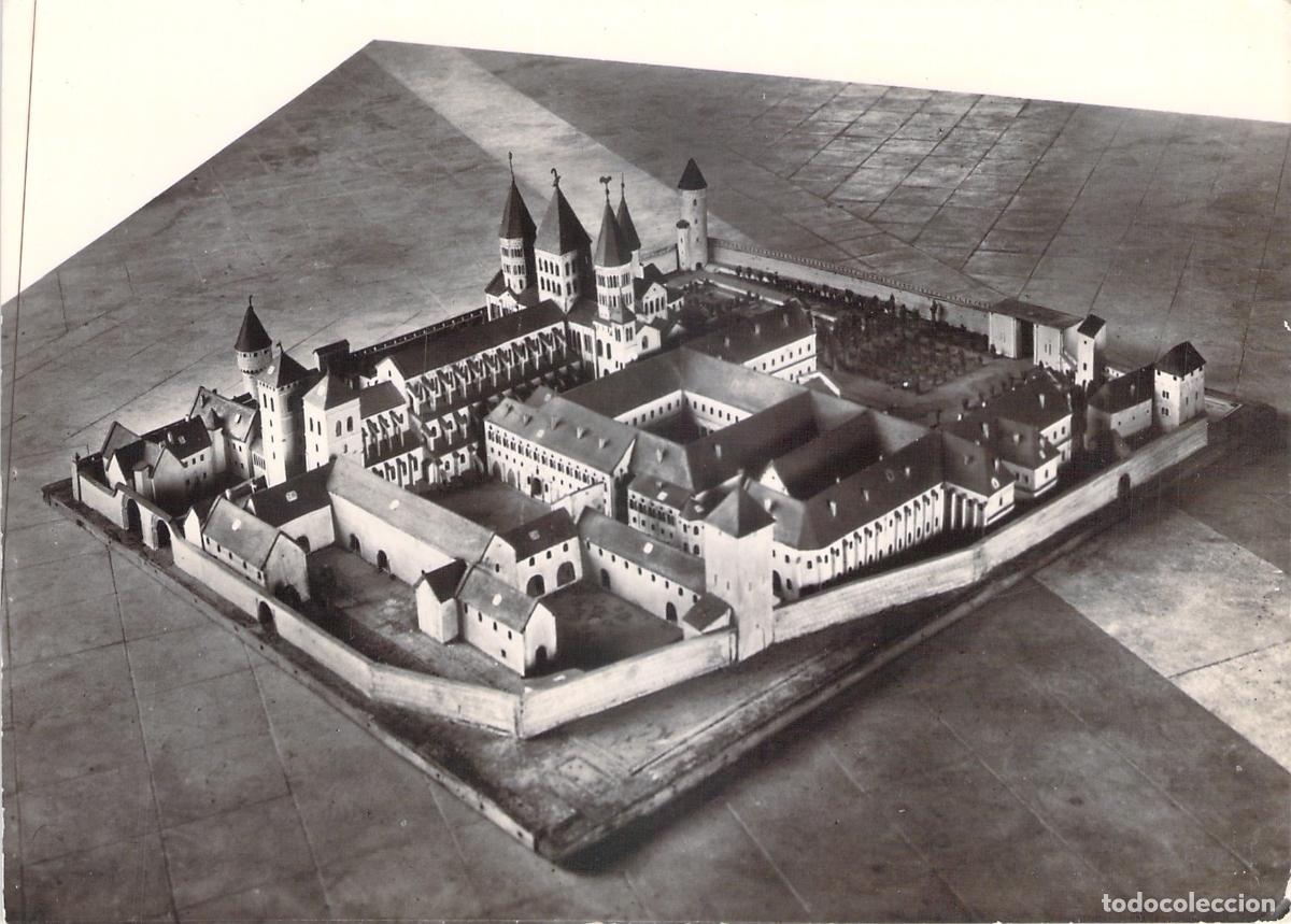 Postales: Postal de la Maqueta de la Abad&iacute;a de Cluny, Francia
