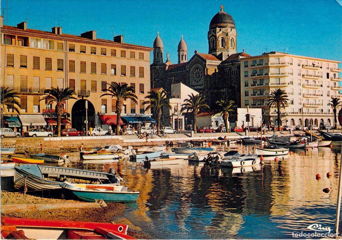 Postales: Postal de Saint-Rapha&euml;l: El Puerto y la Bas&iacute;lica de la Victoria