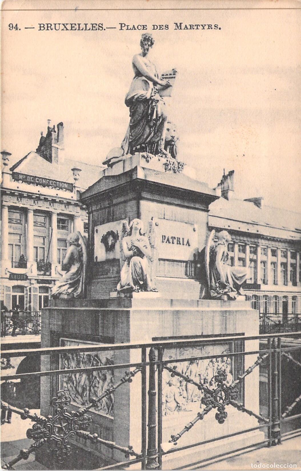 Postales: Tarjeta Postal de la Place des Martyrs en Bruselas, B&eacute;lgica