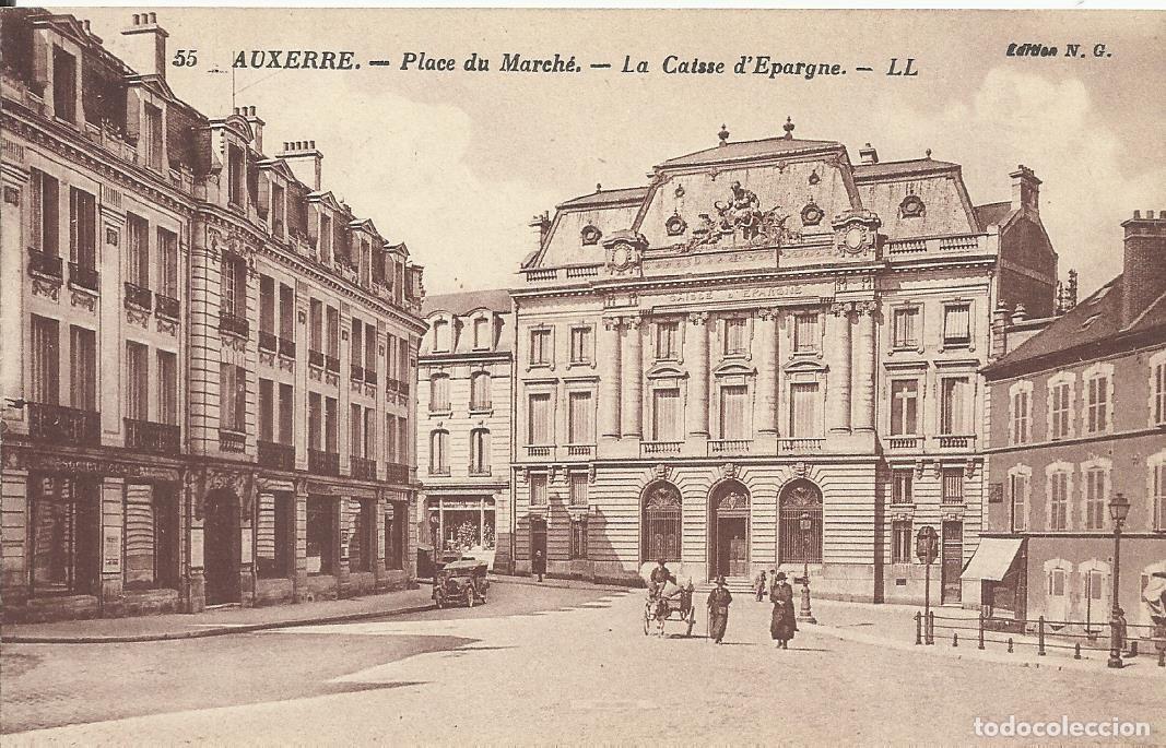 Postales: Postal Auxerre. Place du March&eacute;. 55. Postal Francia. Sin escribir. 9x14 cm. Principios s. XX.