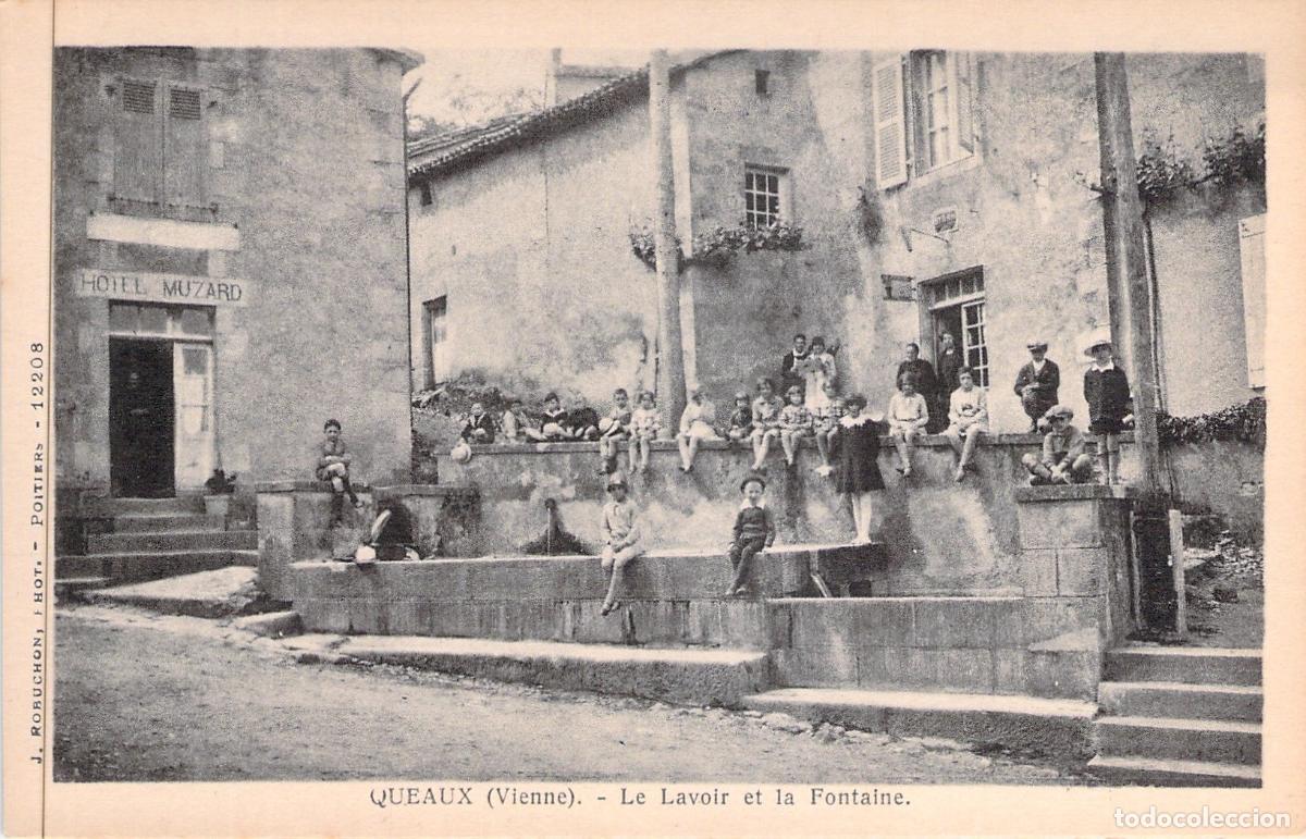 Postkarten: Postal de Queaux, Francia: El Lavadero y la Fuente