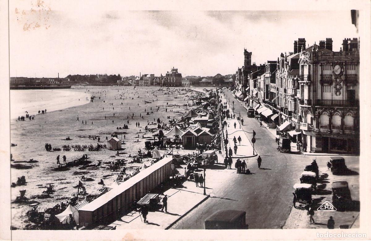Postales: Postal Real Photo de la Playa y el Remblai en Les Sables d'Olonne