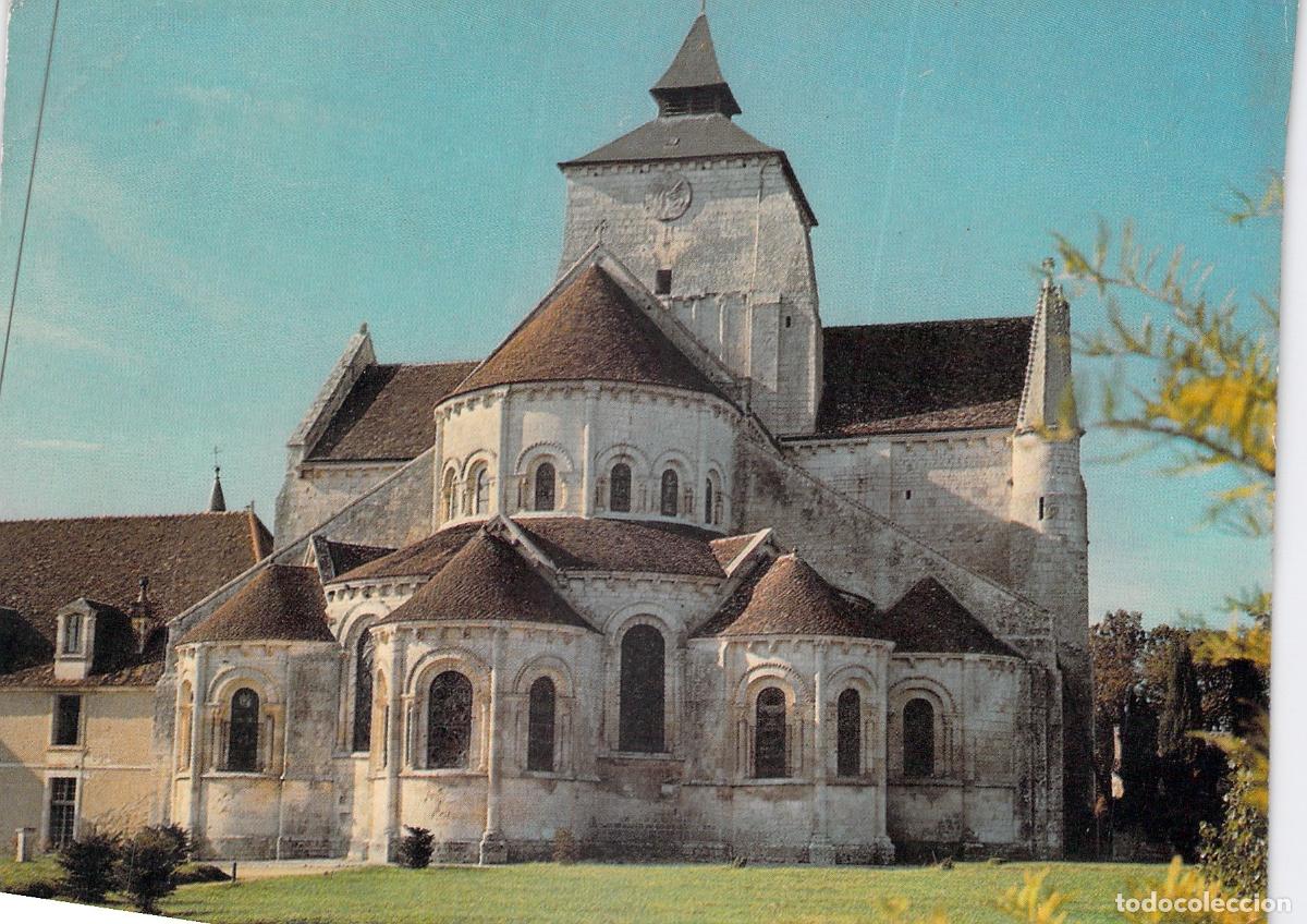 Cartes Postales: Postal de la Abad&iacute;a Notre-Dame de Fontgombault, Indre, Francia