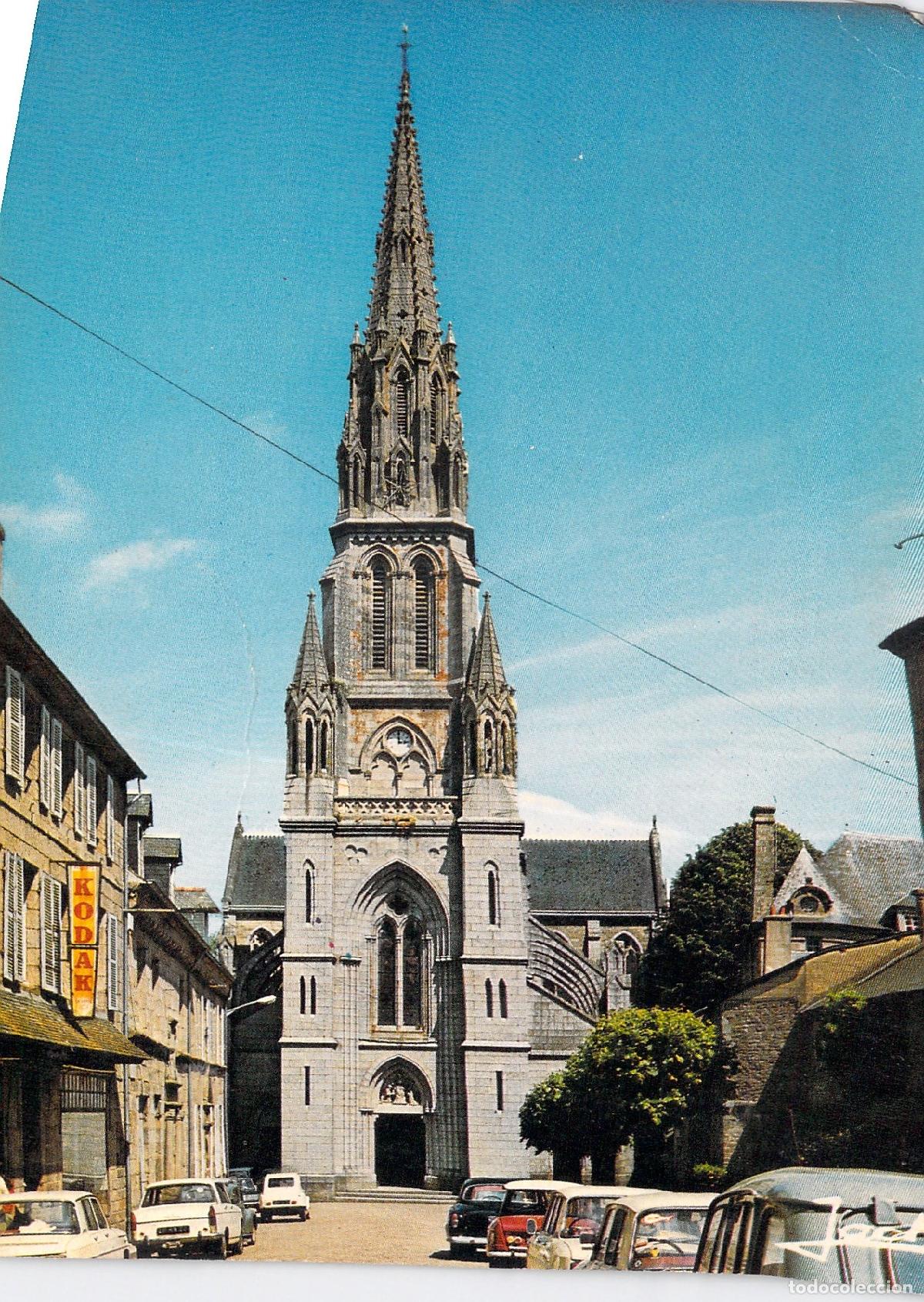 Postales: Postal de la Bas&iacute;lica en Quintin, Breta&ntilde;a