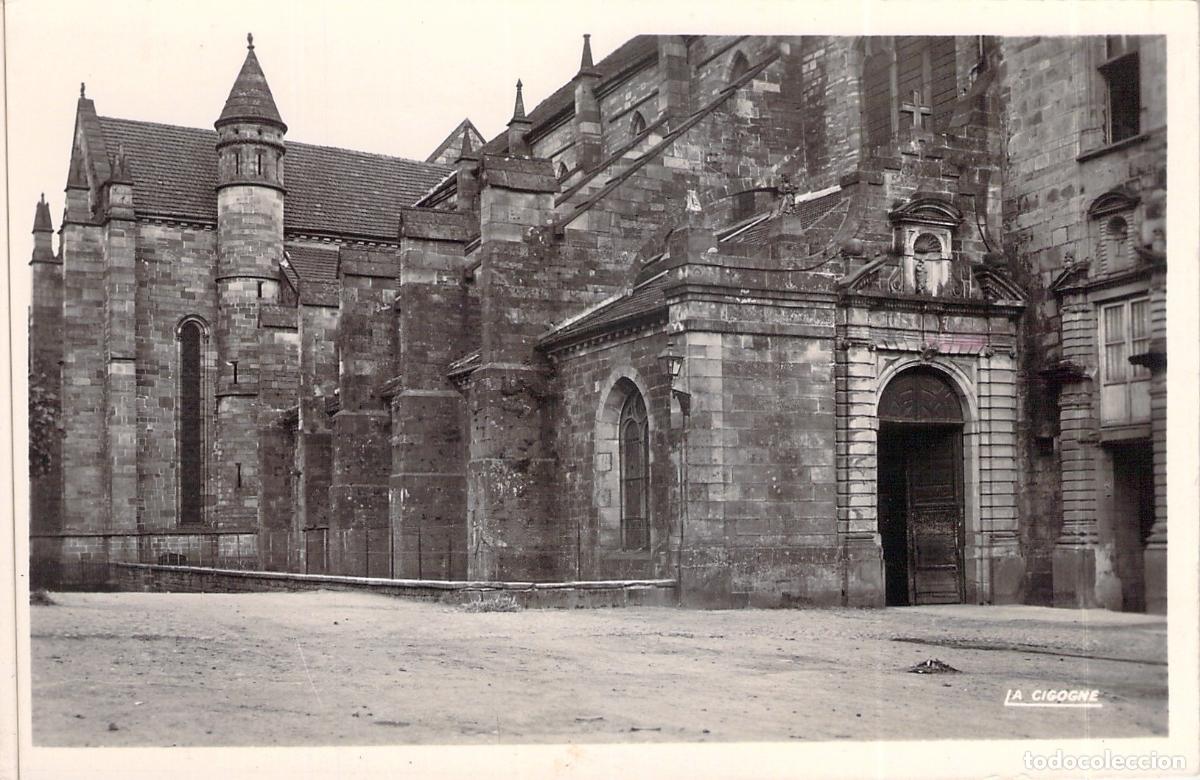 Postcards: Postal de la Iglesia en Luxeuil-les-Bains, Francia