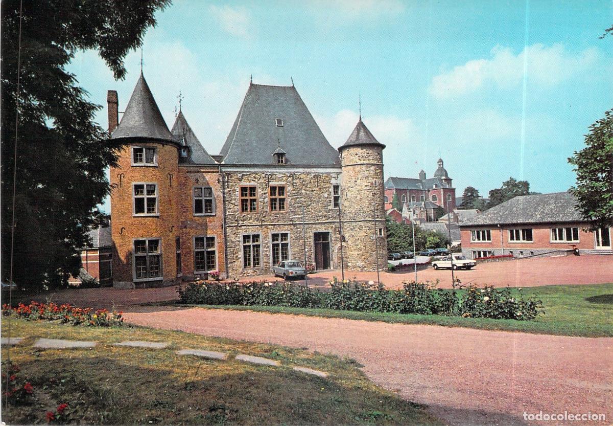 Postales: Postal de Gembloux: Ch&acirc;teau du Bailli y la Iglesia