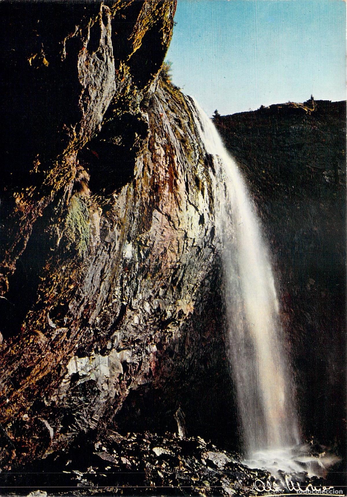 Postales: Postal de la Grande Cascade en Le Mont-Dore, Francia