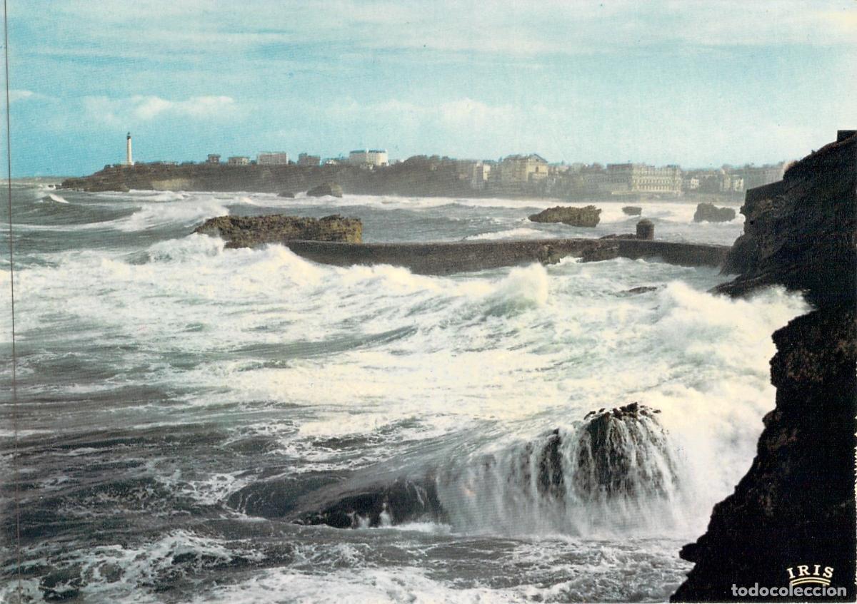 Postales: Postal de Biarritz: Faro de Pointe-Saint-Martin y Oc&eacute;ano Tempestuoso
