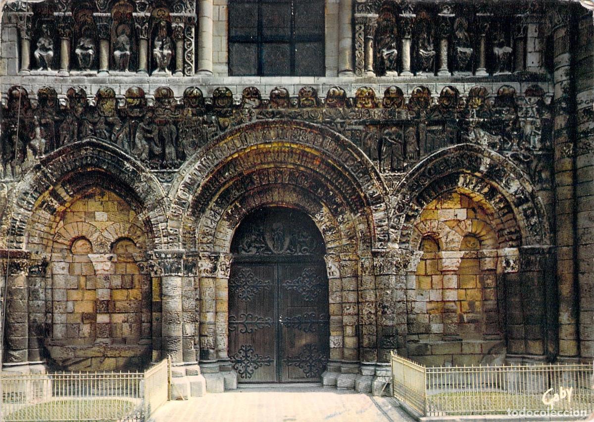 Postales: Postal de Poitiers: Fachada de la Iglesia Notre-Dame-de-la-Grande