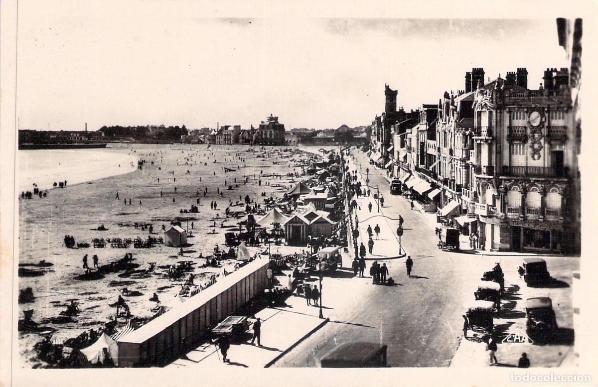 Postales: Postal de Les Sables d'Olonne: El Paseo del Remblai y la Playa