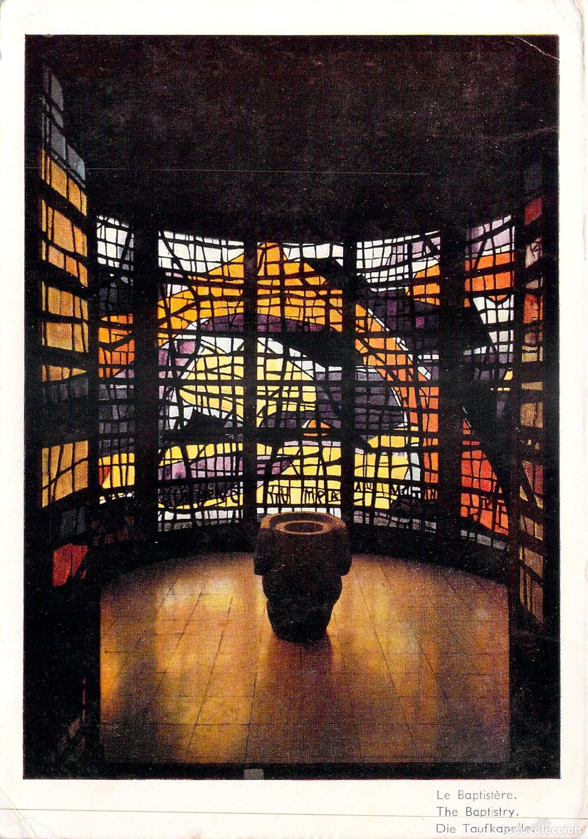 Postales: Postal Iglesia del Sagrado Coraz&oacute;n Audincourt Vitrales de Bazaine Francia
