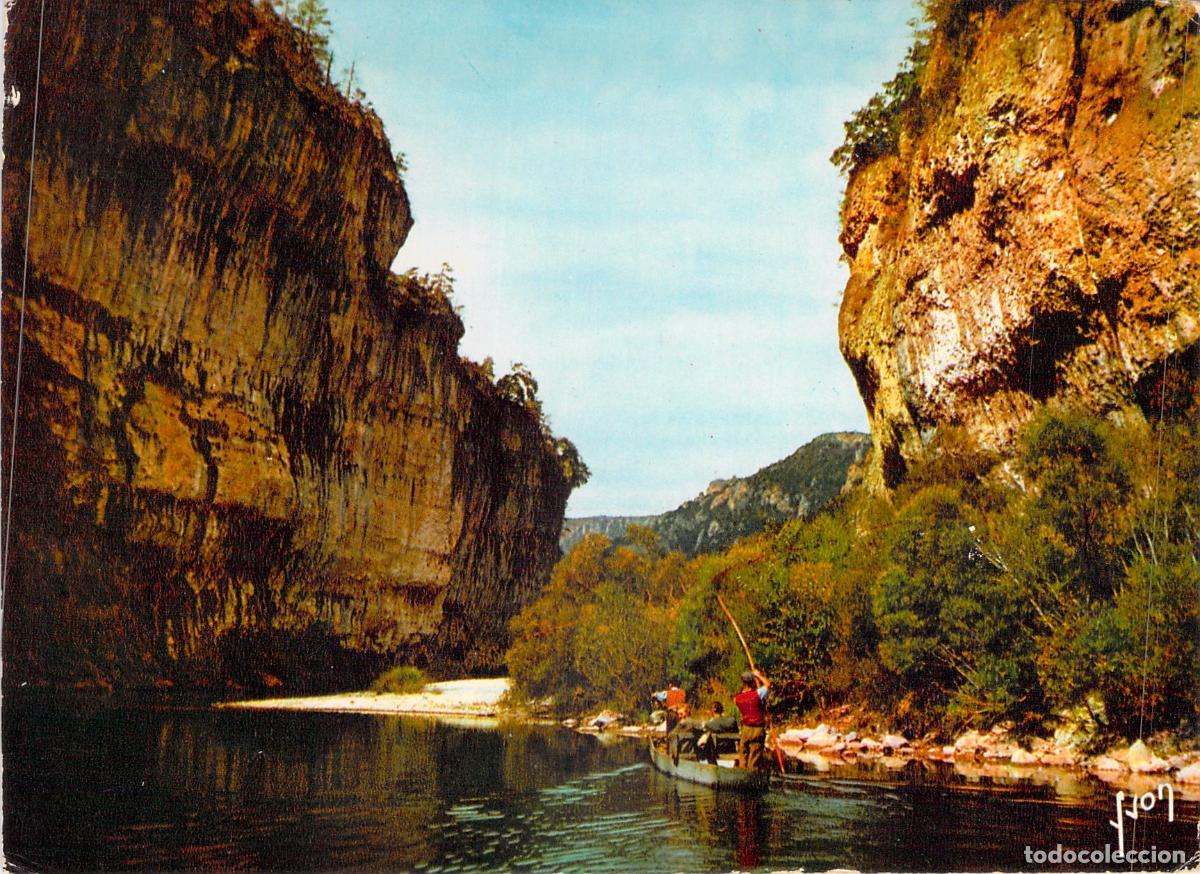 Postales: Postal de las Gargantas del Tarn - Paseo en Barca por Loz&egrave;re