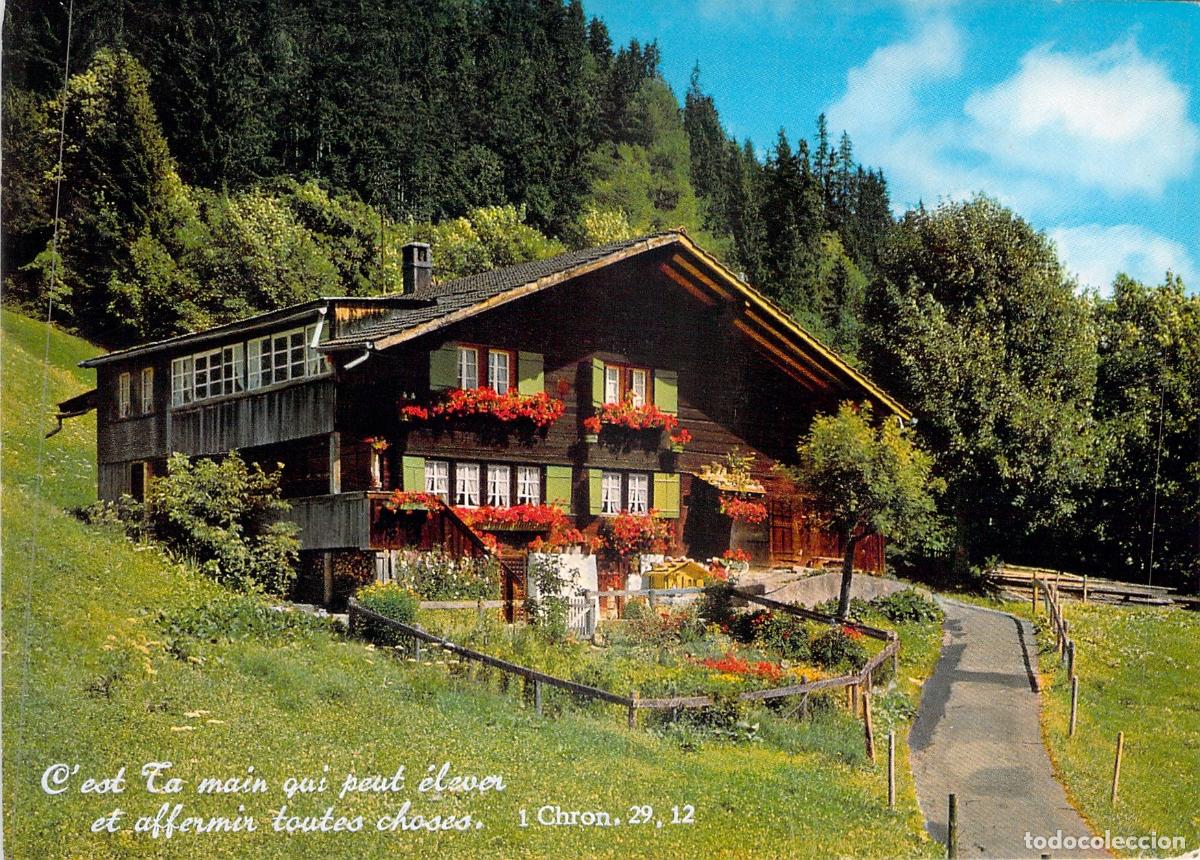 Postcards: Postal de Casa Rural Suiza con Flores y Paisaje Alpino