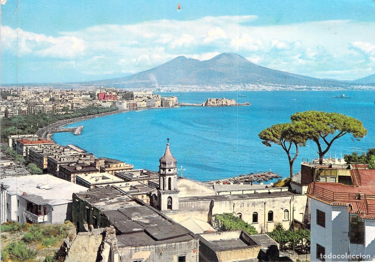 Postales: Postal de N&aacute;poles con Vista Panor&aacute;mica del Vesubio