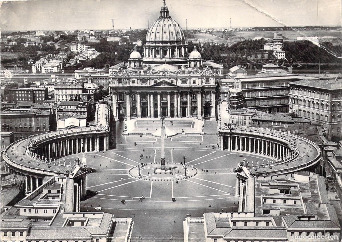 Postales: Postal de la Plaza de San Pedro y Palacios Vaticanos en Roma