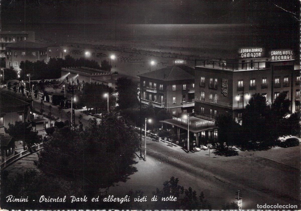 Postales: Postal de Rimini Vista Nocturna del Oriental Park y Hoteles