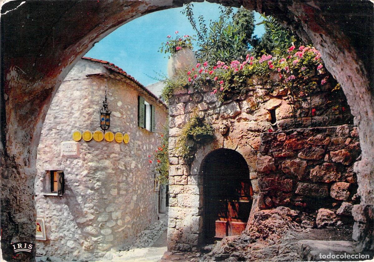 Postales: Postal de &Egrave;ze-Village: B&oacute;veda de la Antigua Capilla, Costa Azul