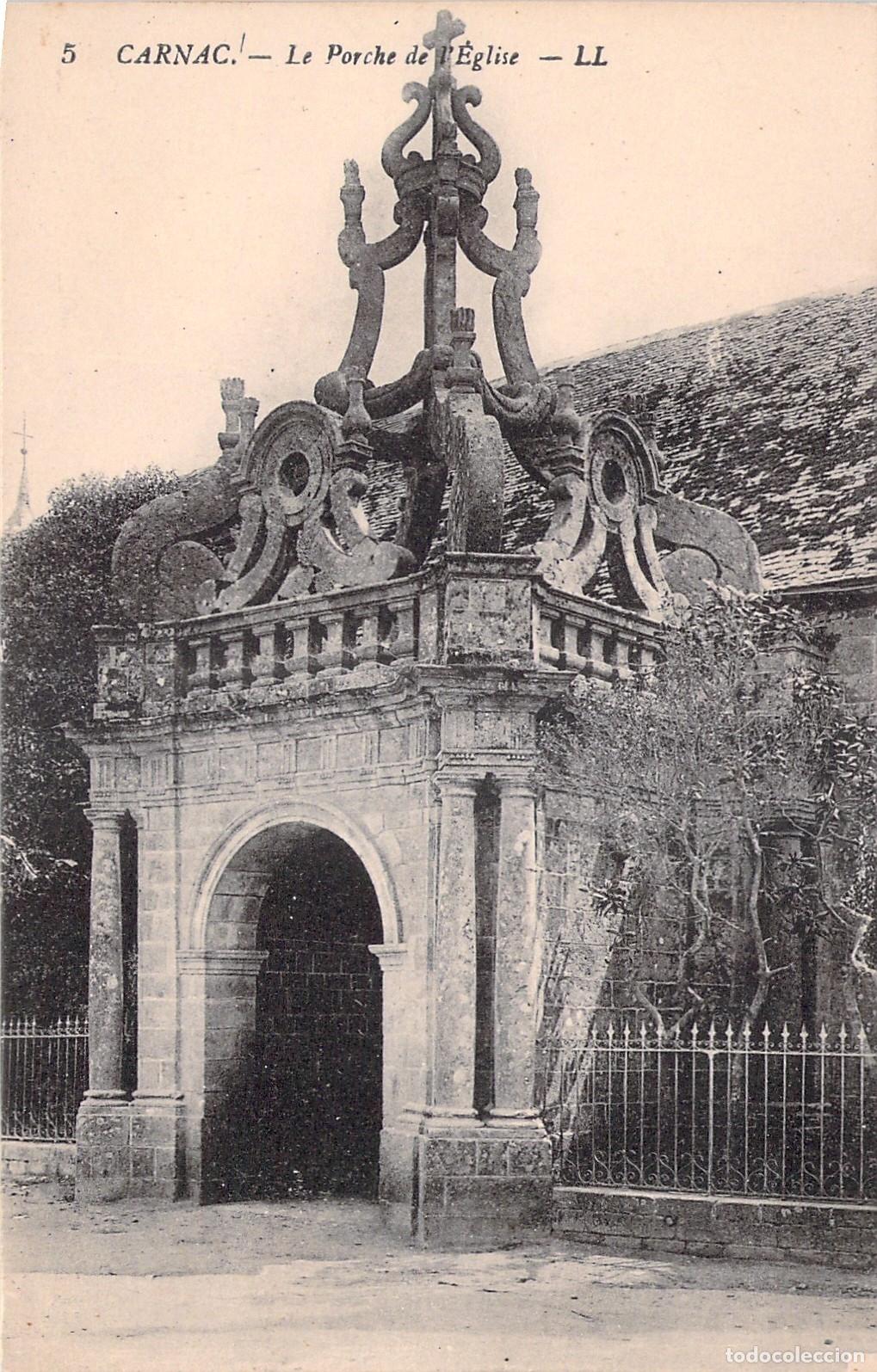 Postales: Postal del P&oacute;rtico de la Iglesia de Carnac, Francia
