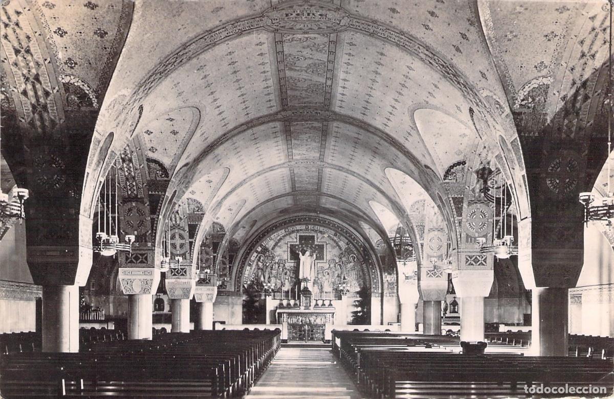 Postales: Postal de la Cripta de la Bas&iacute;lica de Lisieux, Francia - Vista General