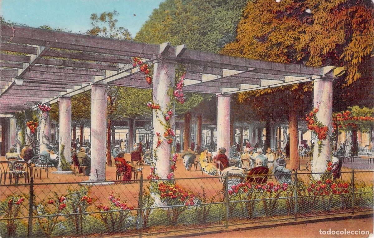 Postales: Postal de La Pergola en Vichy Francia con Jardines y Visitantes