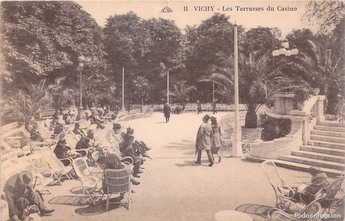 Postales: Postal de Vichy - Las Terrazas del Casino, Francia