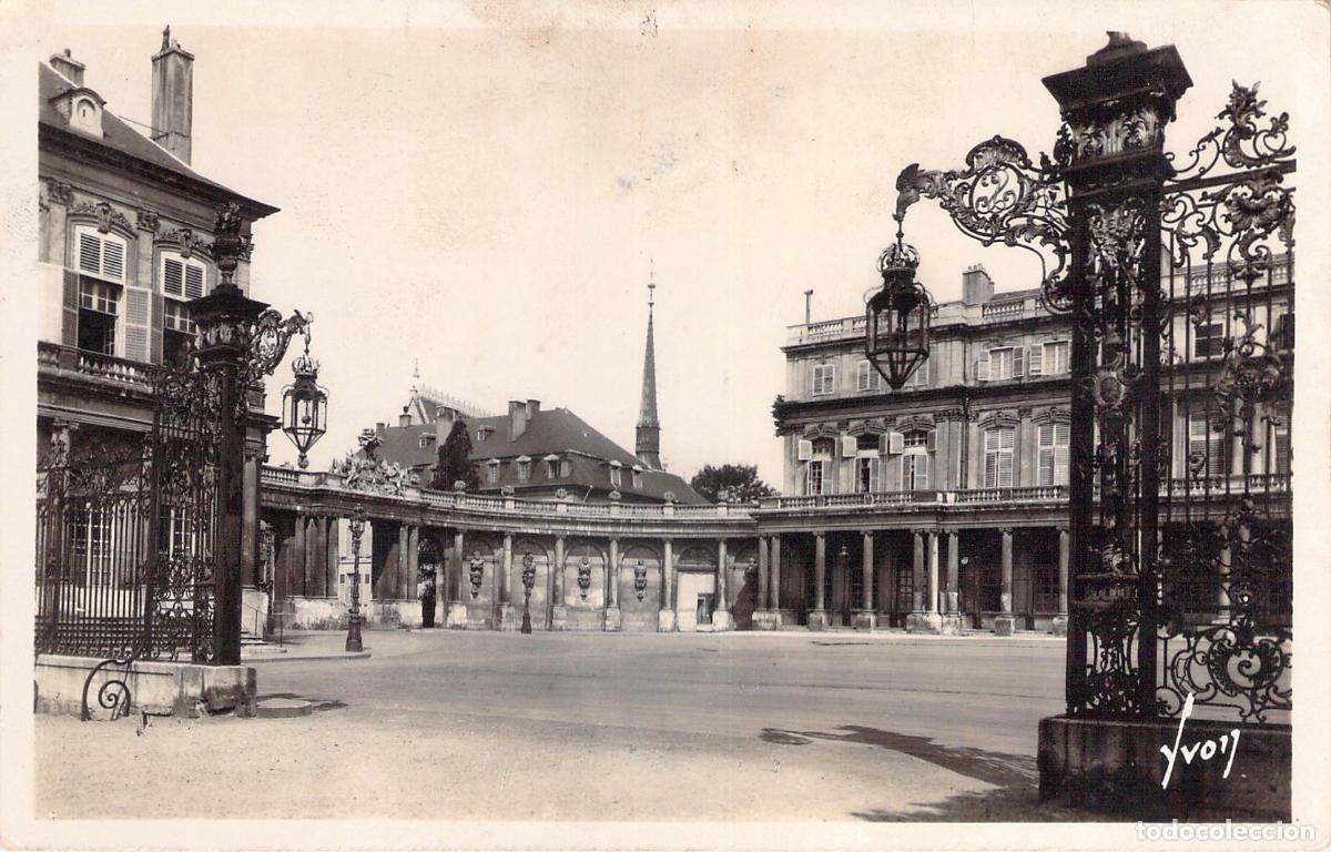 Postcards: Postal de Nancy: Place de la Carri&egrave;re y Palais du Gouverneur, Francia