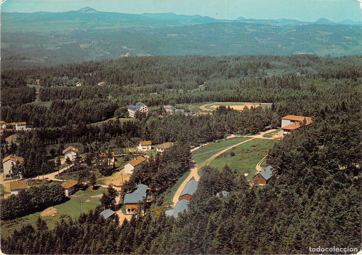 Postkarten: Postal de Vista A&eacute;rea de Le Coll&egrave;ge C&eacute;venol en Le Chambon-sur-Lignon
