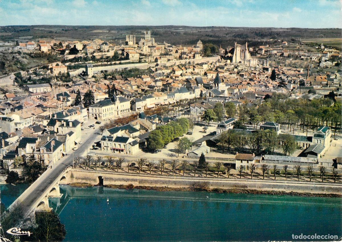 Postkarten: Postal de Vista A&eacute;rea de Chauvigny y el R&iacute;o Vienne en Francia