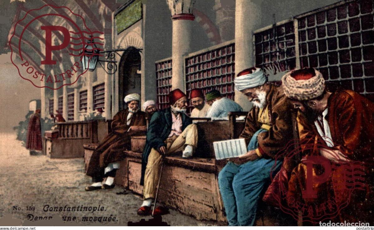 Postales: TURQUIA. TURQUIE. CONSTANTINOPLE. DEVANT UNE MOSQUEE.
