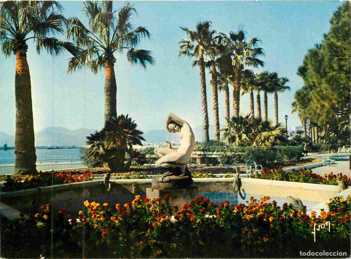 Postales: Francia - Carte Postale - 06 - Cannes - Les somptueux jardins de la croisette faisant &eacute;crans entre l