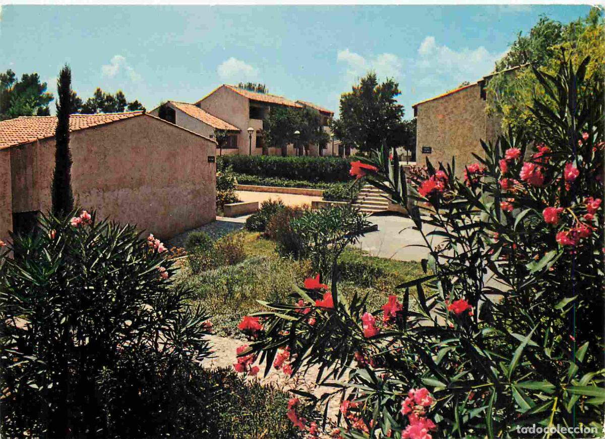 Postcards: Francia - Carte Postale - 06 - La Colle sur Loup - Village vacances familles - vue des bungalows au