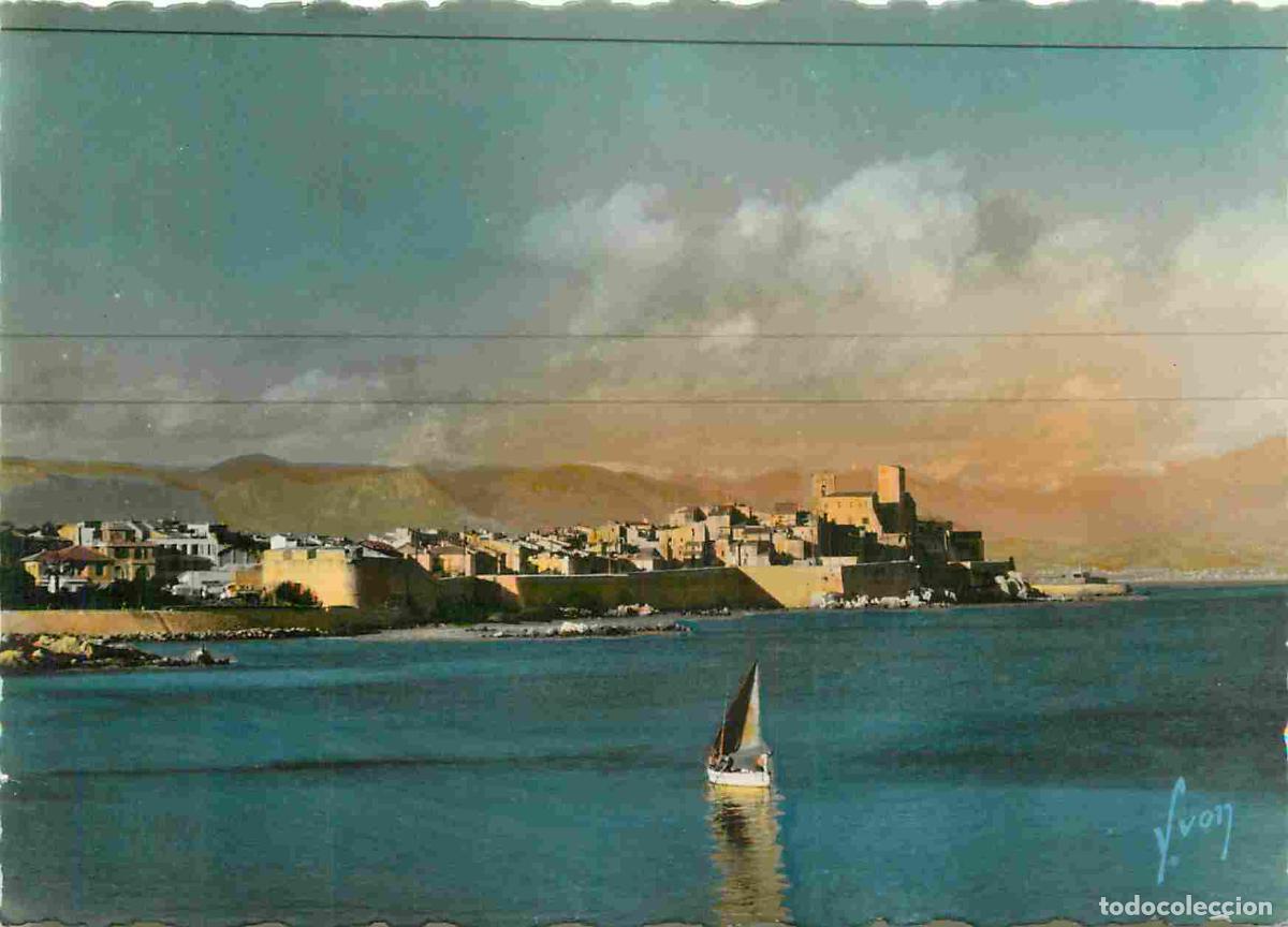 Postkarten: Francia - Carte Postale - 06 - Antibes - Vue sur le fort au loin la cha&icirc;ne des Alpes - Carte dentel&eacute;