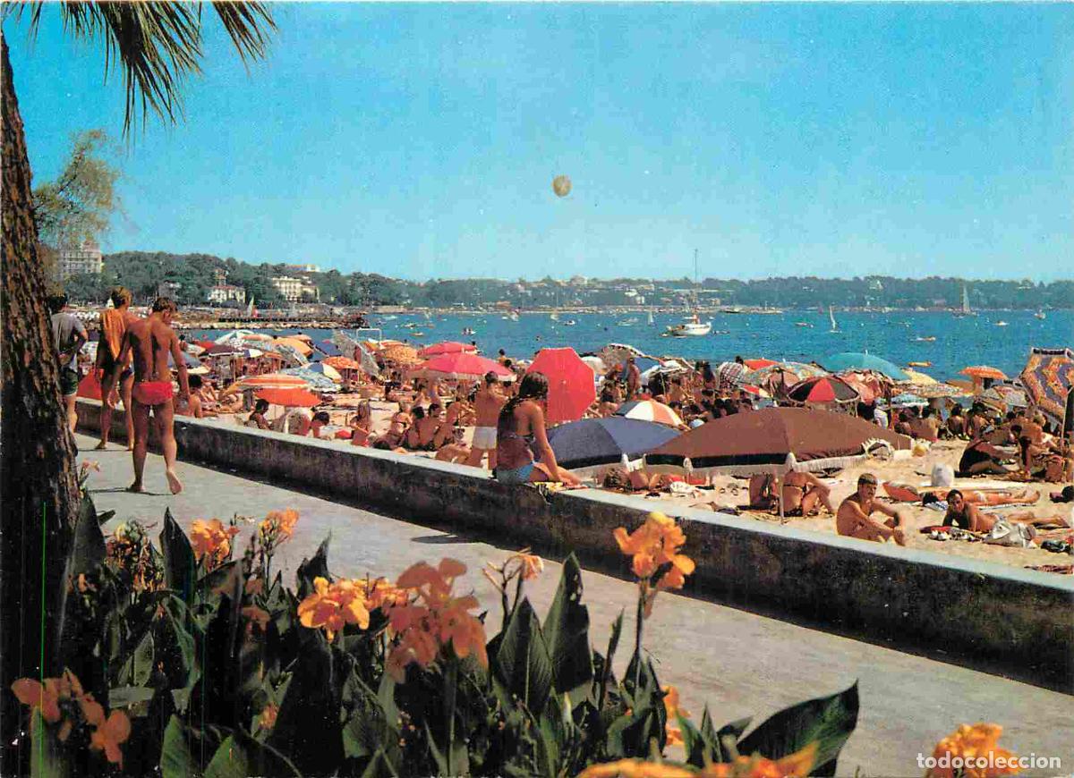 Postales: Francia - Carte Postale - 06 - Juan-les-pins - La plage - Femme en maillot de bain - CPM - Voir Scan