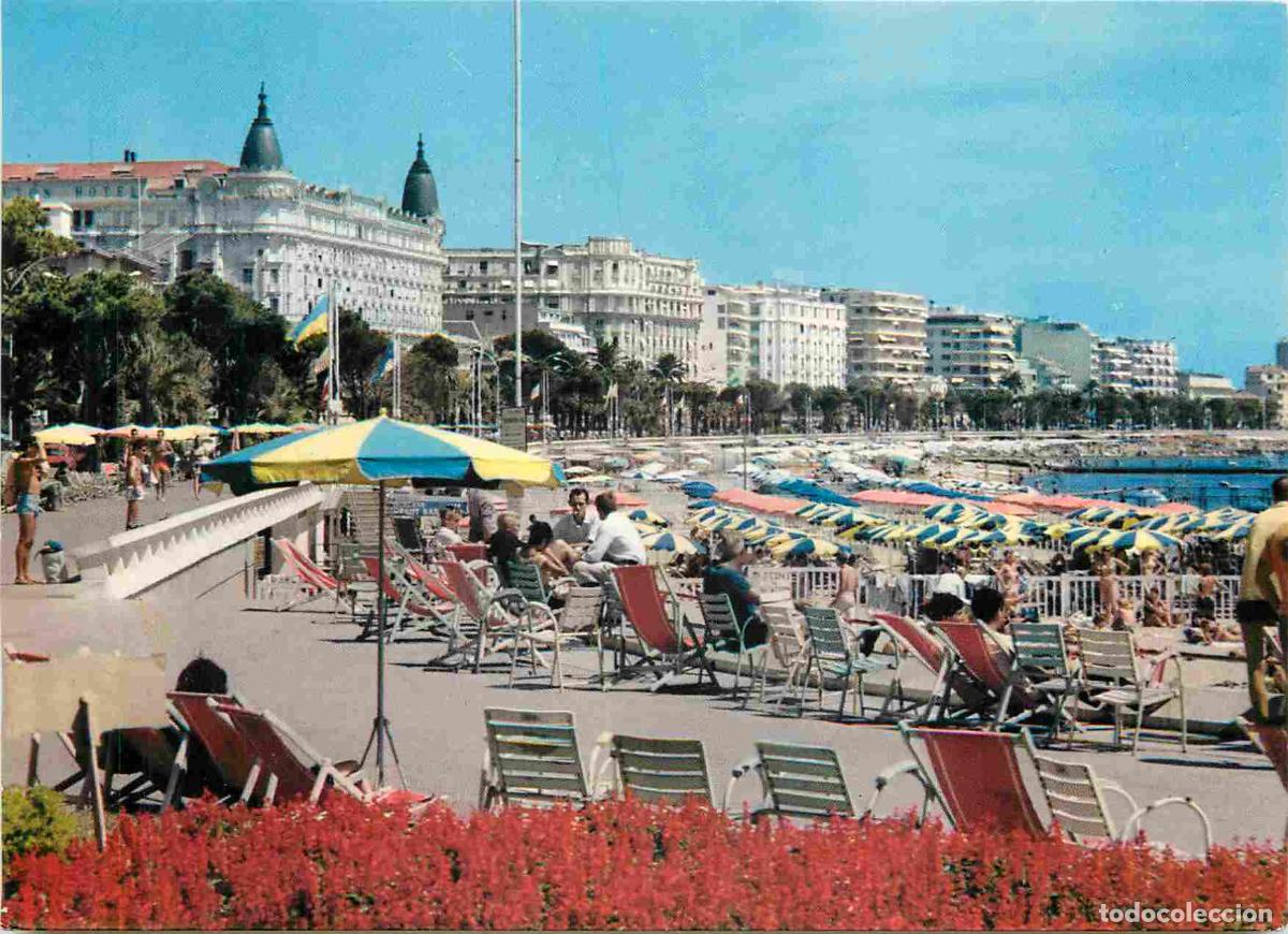 Cartes Postales: Francia - Carte Postale - 06 - Cannes - La plage et la croisette - CPM - Voir Scans Recto-Verso
